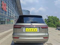 Li Auto ONE Extended Range 6-Seater - ფოტო 4