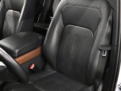 Land Rover Defender 110 P400 Dark Edition - ფოტო 12