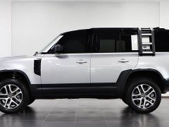 Land Rover Defender 110 P400 Dark Edition - ფოტო 7