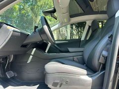 Tesla Model Y Long Range All-Wheel Drive - ფოტო 8