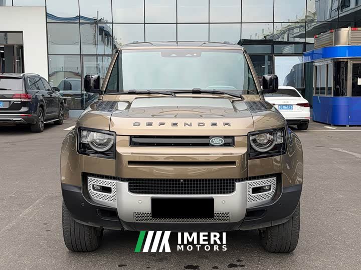 Land Rover Defender 110 P400 HSE