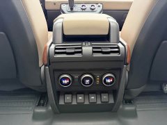 Land Rover Defender 2020 110 P400 HSE - ფოტო 11