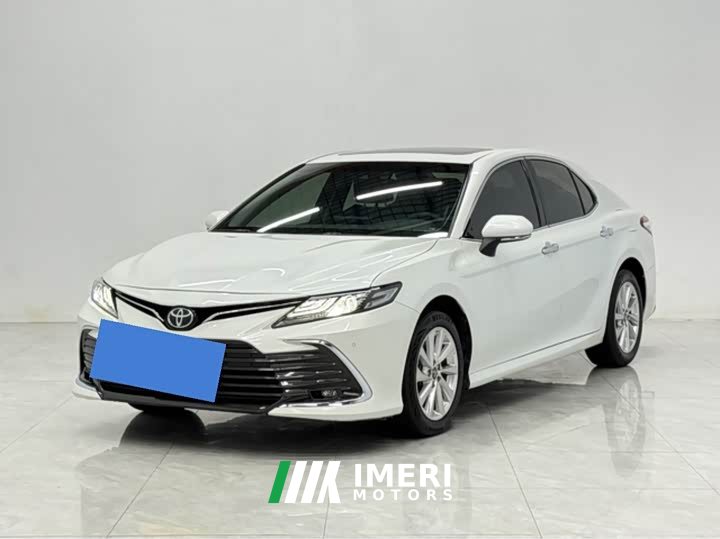 Toyota Camry 2.0G Luxury Edition