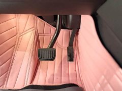 Tesla Model Y Rear-Wheel Drive - ფოტო 13