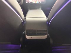 Tesla Model Y Rear-Wheel Drive - ფოტო 16