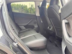 Tesla Model Y Rear-Wheel Drive - ფოტო 10