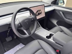 Tesla Model Y Rear-Wheel Drive - ფოტო 5