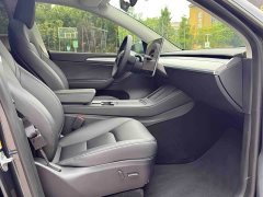 Tesla Model Y Rear-Wheel Drive - ფოტო 8