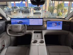 IM Motors Zhiji LS6 Pure Electric Max - photo 10