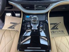 Denza BYD Denza D9 DM-i Smart Drive 1020 AWD Luxury - ფოტო 11
