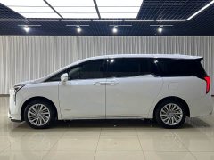 Toyota 2.0T Six-Seat Yun Shi Edition - ფოტო 3