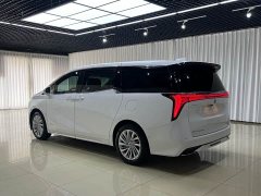 Toyota 2.0T Six-Seat Yun Shi Edition - ფოტო 4