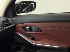 BMW 3 Series 320Li M Sport Package - ფოტო 10