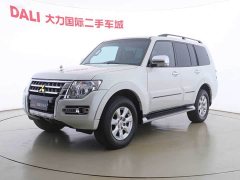 Mitsubishi (Imported) V93 2021 3.0L Middle East Version - ფოტო 1