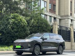 NIO ES8 2026 Six-Seat Executive Luxury Edition - ფოტო 1