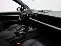 Porsche 2024 Cayenne 3.0T - ფოტო 9