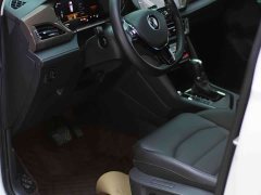 Volkswagen Touareg 280TSI FWD Luxury Edition - ფოტო 19