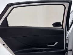 Hyundai Elantra 2022 1.5L CVT Luxury - ფოტო 13