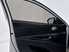 Hyundai Elantra 2022 1.5L CVT Luxury - ფოტო 16