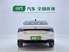 Hyundai Elantra 2022 1.5L CVT Luxury - ფოტო 3