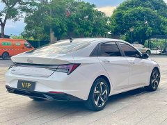 Hyundai Elantra 1.5L CVT Luxury - ფოტო 7