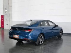Hyundai Elantra 1.5L CVT GLX Elite - ფოტო 2