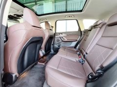 BMW iX1 2025 eDrive25L M Sport Package - ფოტო 12