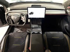 Tesla Model 3 Performance All-Wheel Drive - ფოტო 9