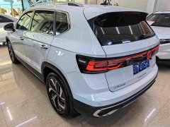 Volkswagen Touareg 2023 300TSI FWD Moon Honor Edition - ფოტო 4