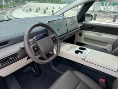 Li Auto Li Xiang MEGA Ultra - ფოტო 7