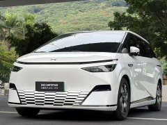 XPeng X9 640 AWD High Performance Max - ფოტო 1