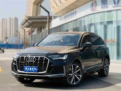Audi Q7 55 TFSI quattro S line Sport - ფოტო 1