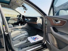 Audi Q7 55 TFSI quattro S line Sport - ფოტო 10