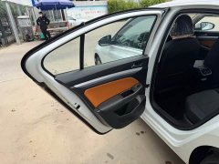 Volkswagen Bora 200TSI DSG Comfort Navigation Edition - ფოტო 10