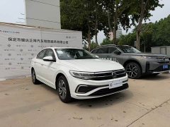Volkswagen Bora 200TSI DSG Comfort Navigation Edition - ფოტო 2