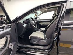Volkswagen Magotan 2025 Zhongxiang 330TSI DSG Luxury - ფოტო 7