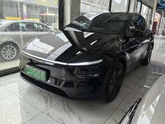 Tesla Model Y Rear-Wheel Drive - ფოტო 1