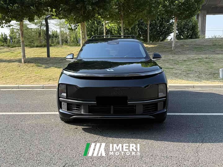 Li Auto L8 Pro - ავტომობილი ჩინეთიდან