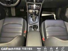 Volkswagen Touareg 330TSI AWD Luxury - ფოტო 7