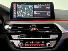 BMW 5 Series Facelift 530Li Luxury M Sport Package - ფოტო 8