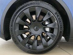 Tesla Model Y Long Range All-Wheel Drive 3D7 - ფოტო 12
