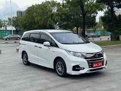 Honda Odyssey 2.0L Sharp Comfort Edition - ფოტო 3