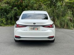 Lexus ES 2022 200 Excellence Edition - ფოტო 5