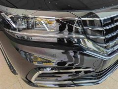 Volkswagen Passat 330TSI Luxury - ფოტო 5