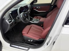 BMW 3 Series 320Li M Sport Package - ფოტო 19
