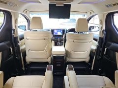 Toyota Alphard 2015 3.5L Automatic - ფოტო 7