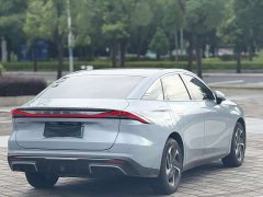 Geely Galaxy L6 125km MAX - ფოტო 6