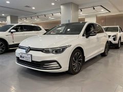 Volkswagen Golf 280TSI DSG R-Line - ფოტო 1
