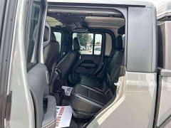 Jeep Gladiator 3.6L Pioneer Edition - photo 6