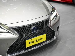Lexus LS 500h Premium - ფოტო 20